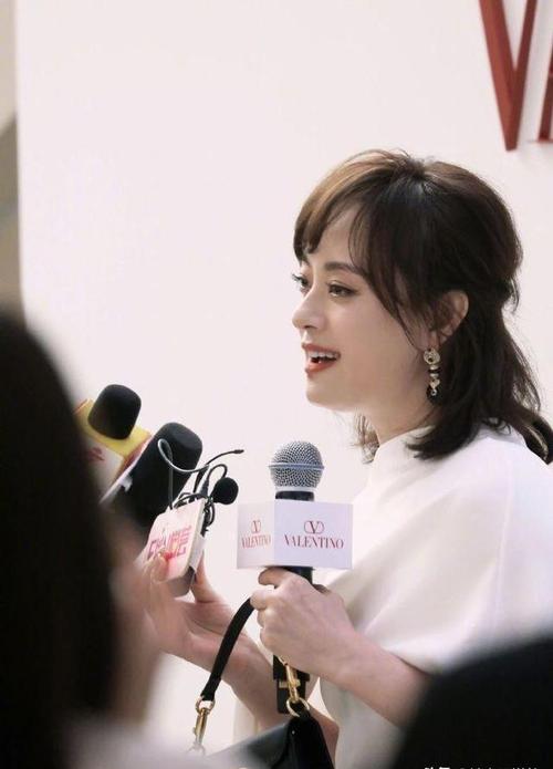 2025澳门天天开好彩大全回顾和孙俪唇下痣没了与孙俪嘴唇的痣